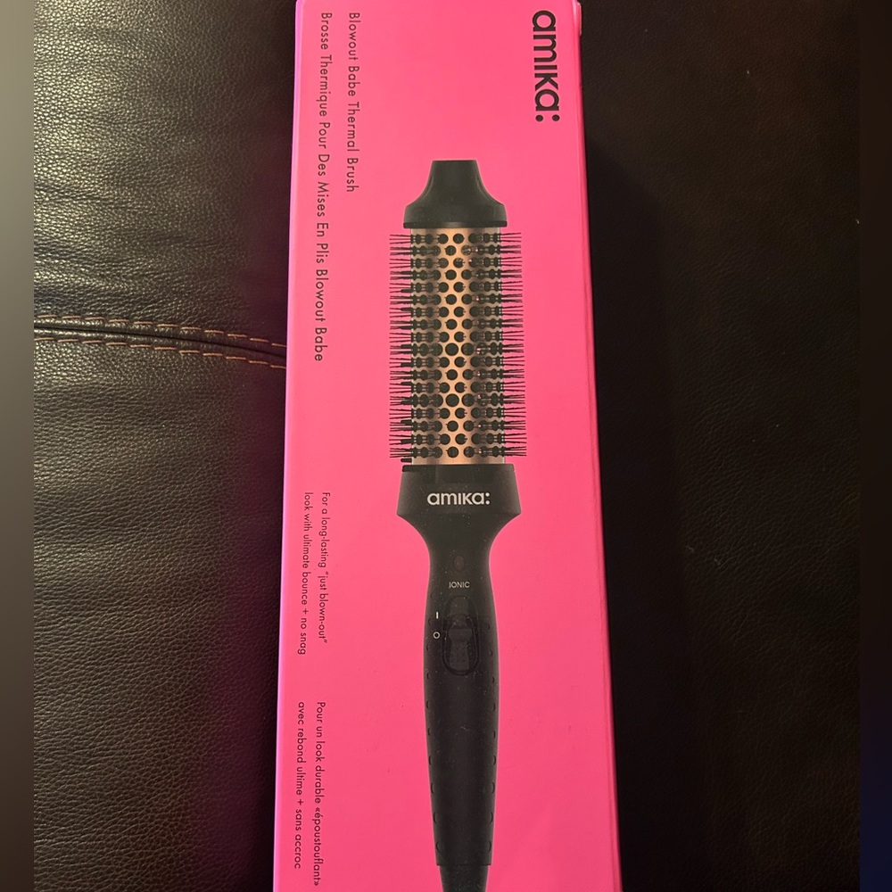 Amika blowout babe thermal brush 🩷